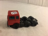 Collector  Red/Black Truck Size: 4.7/8