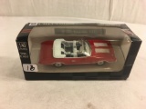 Collector NewRay City Cruiser Colelction 1/43 Scale Die-Cast Car Convertible 1970 Oldsmobile 44-2
