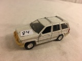 Collector Road Champs Chrysler  Corporation 1995 Jeep Delivery Van - 1/43 Scale DieCast Metal Car