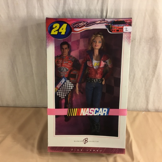 Collector Jeff Gordon #24 Nascar Barbie Pink Label Doll 13.5" Tall