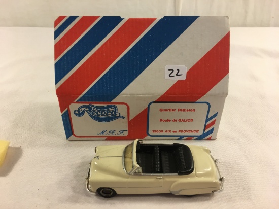 Colelctor Vintage Recora MRJ Chevrolet 1952 Stline Cabriolet 1/43 Scale Car