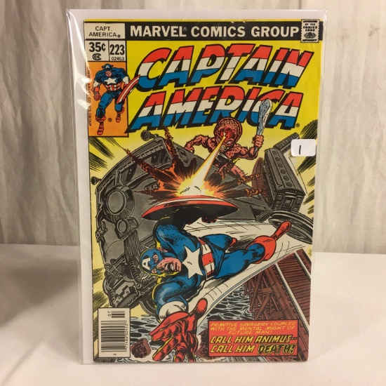 Collector Vintage Marvel Comics Captain America Comic Book No.223