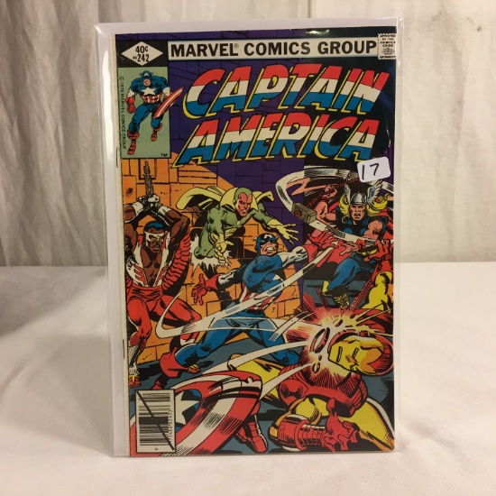 Collector Vintage Marvel Comics Captain America Comic Book No.242