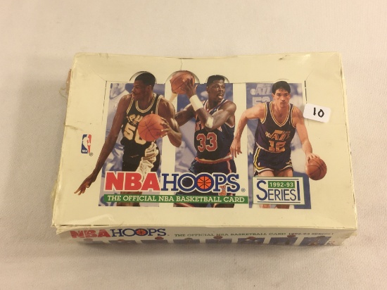 New Sealed Collector 1993 NBA Hoops The Official NBA Basketball Sport Player Cards