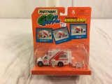 Collector Matchbox Go Action Fast-Savin Ambulance Controllable Realistic Action Features