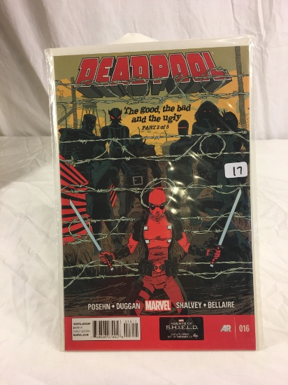 Collector Marvel Comics Deadpool Comic Book #16