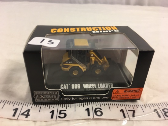 NIB Collector Construction Mini's DieCast  Norcost Metal "Cat' 906 Wheel Loader