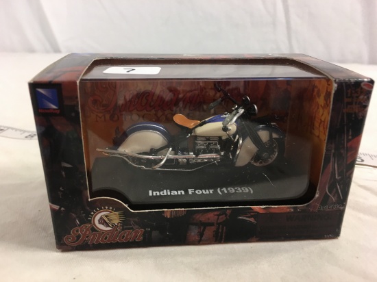 NIP Collector New Ray Toys 1939 Indian Four Motorcycle SS-06067