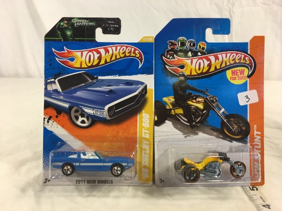 Lot of 2 Pieces Collector New IN Package Hot Wheels Mattel 1/64 Scale DieCast Meta & Plastic Parts