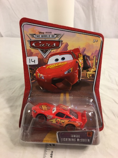 NIP Collector Disney Pixar The World Of Cars Tongue Lightning McQueen #09