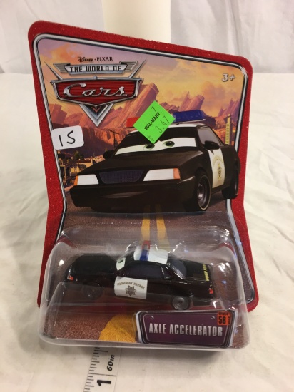 NIP Collector Disney Pixar The World Of Cars Axle Accelerator #58