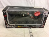 Collector Toy Mark 60103 Battery Operated M4A3 1/32 Scale DieCast Metal w/Figure