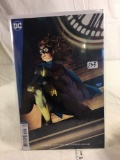 Collector DC, Comics VARIANT COVER  Batgirl Comic Book No.34