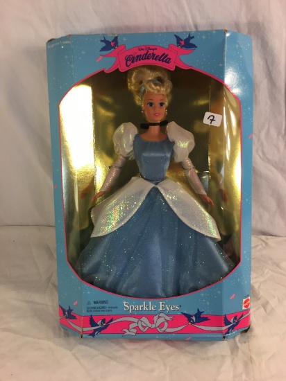 Collector NIB Mattel Walt Disney's Cinderella Saprkle Eyes Doll 13.5"Tall Box Has Minor Damage