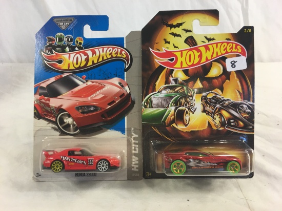 Lot of 2  New in Package Hot wheels Mattel 1/64 Scale DieCast Metal & Plastic Parts Cars