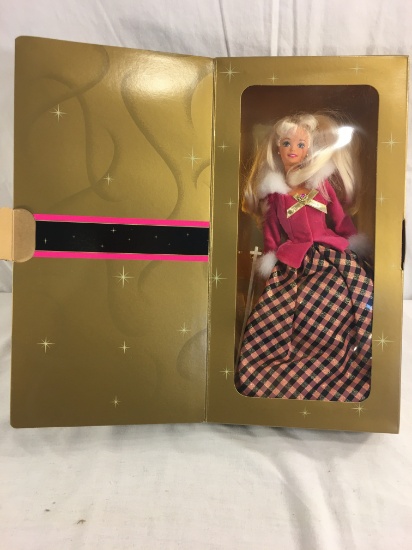 Collector Special Edition Avon Winter Rhapsody Barbie Doll 13.5"Tall