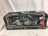 Collector NIB Toy mark 60203 Die-Cast Metal with Figures battery Operated King Tiger Scale 1/32