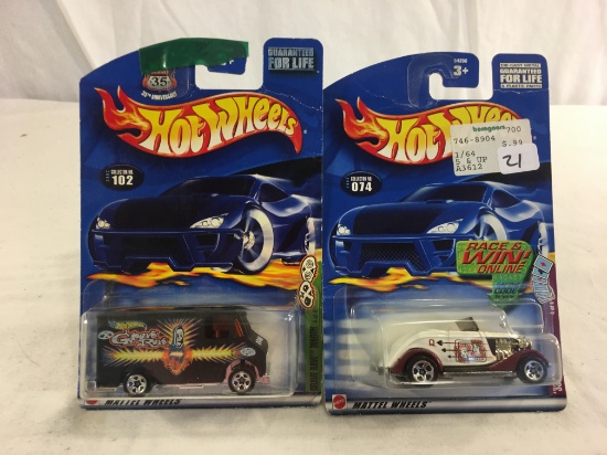 Lot of 2 Pieces New in Package Hot wheels Mattel 1/64 Scale Die-Cast Metal & Plastic Parts Cars