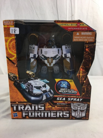 NIB Hasbro Autobot Transformers Sea Spray Hunt For The Decepticons Action Figure Sz:8"