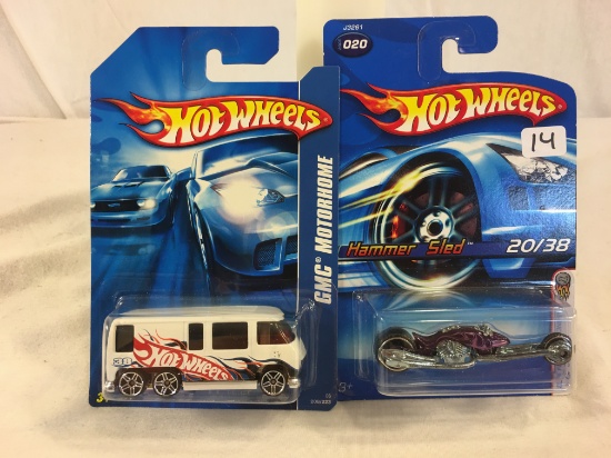 Lot of 2 Pieces Collector New in Package Hot wheels 1/64 Scale Die-cast Metal & Plastic Parts