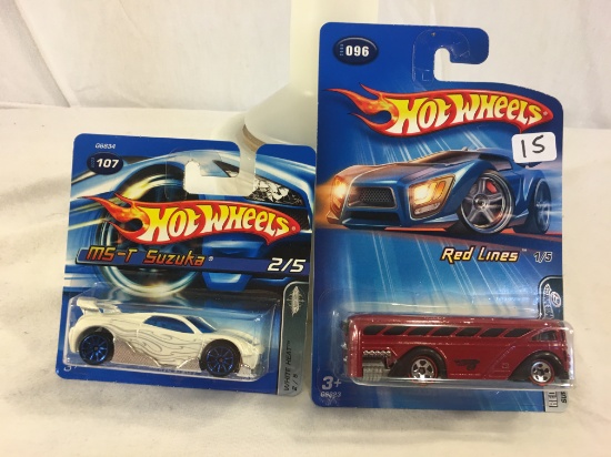 Lot of 2 Pieces Collector New in Package Hot wheels 1/64 Scale Die-cast Metal & Plastic Parts