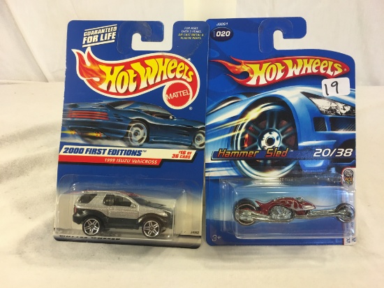 Lot of 2 Pieces Collector New in Package Hot wheels 1/64 Scale Die-cast Metal & Plastic Parts