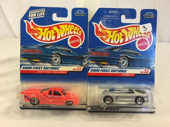 Lot of 2 Pieces Collector New in Package Hot wheels 1/64 Scale Die-cast Metal & Plastic Parts