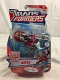Collector Hasbro Transformers Animated Arcee Autobot Deluxe Class 12