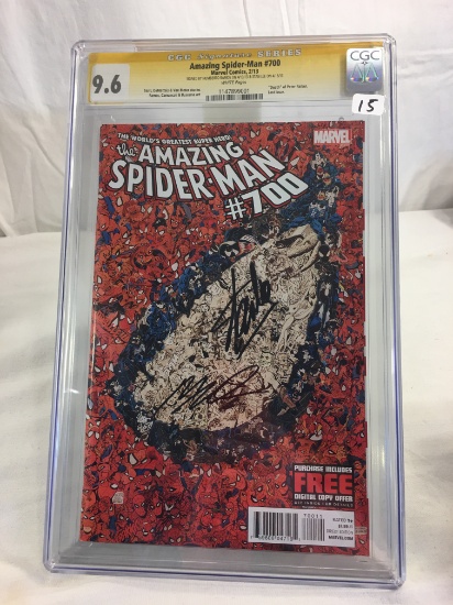 Collector Marvel Comics CGC Signature Series 9.6 Amaizng Spider-man #700 Comic Book