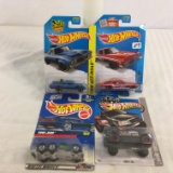 Lot of 4 Pieces Collector New in Package Hot wheels 1/64 Scale Die-cast Metal & Plastic Parts