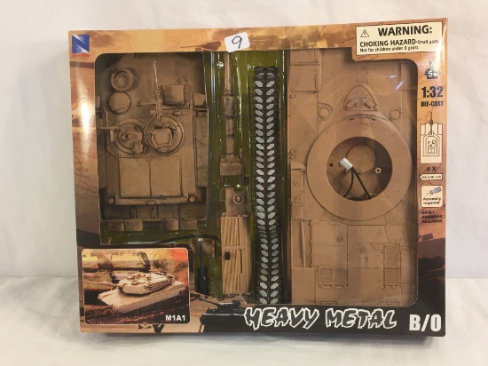 Collector NewRay Heavy Metal M1A1 Military Tank 1:32 Scale Die Cast