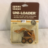 Collector Case Uni-Loader Durable DieCast Metal Movable Boom Arm and Bucket 1/50 Scale