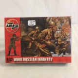 Collector New Sealed Airfix WWWII Russian Infantry 1/32 Scale Actual Size Model Figure