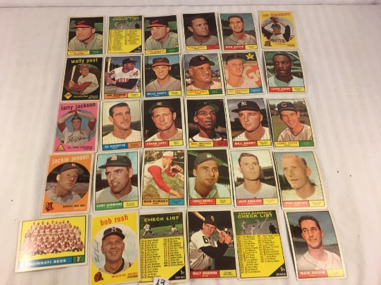 Lot of 30 Collector Vintage Baseball Sport Trading Cards  Assorted Players and Sport Cards