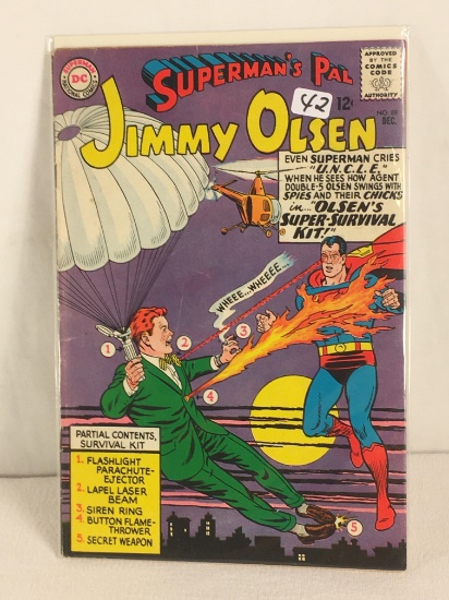 Collector Vintage DC, Comics Superman's Pal Jimmy Olsen Olsen's Super-Survival Kit Comic Book #89