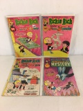 Lot of 4 Collector Vintage Harvey Comics Richie Rich Riches Comic Books No.8.14.23.5.