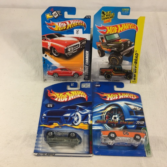 Lot of 4 Pcs Collector New in Package Hot wheels Mattel 1/64 Scale DieCast Metal & Plastic Parts