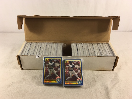 Lots Of Score Loose Vintage 1990 Baseball Rookie Trading Cards Set  & In A Box - See Pictures