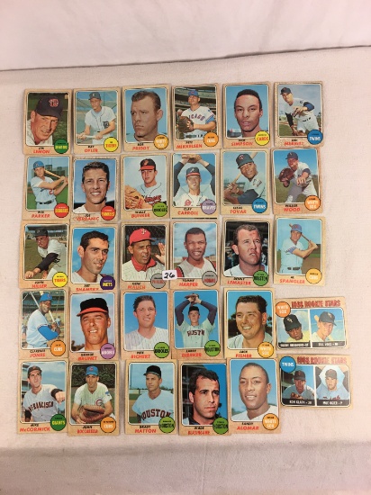 Lot of 30 Pcs Loose Collector Vintage Sport Trading Baseball Cards Assorted Players & Cards