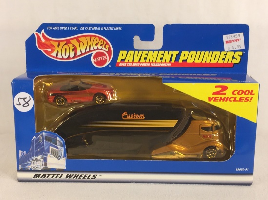 Collector Hot wheels Mattel Pavement Punders #89850-91 Custom 9" Width