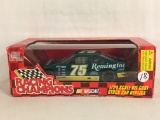 Collector Racing Champions Nascar 1/24 Scale Die Cast Stock Car Replica 1996 Edition