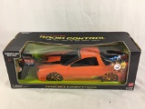Collector Signature Edition Full Function Radio Control 27/49 MHZ Scale 1:14