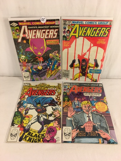 Lot of 4 Collector Vintage Marvel The Avengers Comic Books No.219.224.225.228.