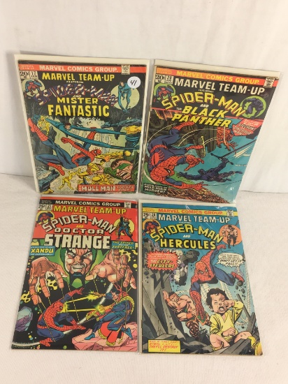 Lot of 4 Collector Vintage Marvel Team-up Annual Comic Books No.17.20.21.28.