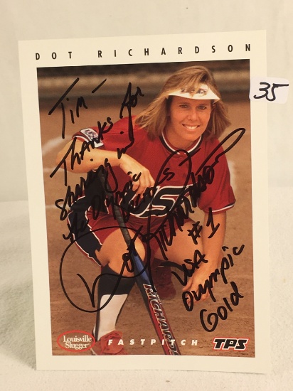 Collector Sport Softball Photo Autographed by Dot Richardson 5X7"