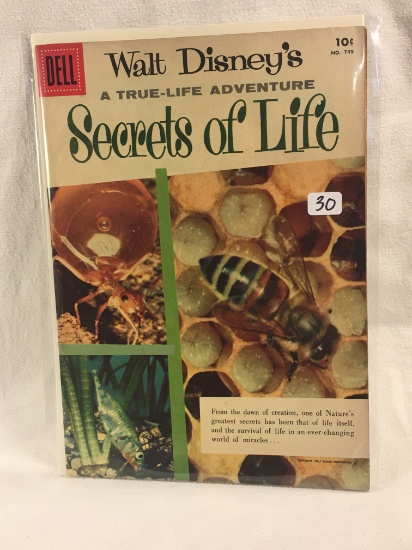 Collector Vintage Dell Comics Walt  Disney's Secrets Of Life Comic Book No.749