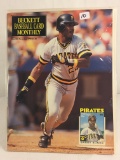 Collector Vintage 1990 Beckett Baseball card Monthly #68 Magazine