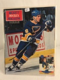 Collector Beckett 1990 NHL Hockey Magazine Issue #2