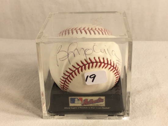 Collector Rawlings MLB Baseball Signed by Benjie Molina in Case 3.25"X3.25"X3.25" - See Pics