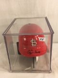 Collector Mini Plastic Baseball Cap Signed by Ozzie Smith in Case 8